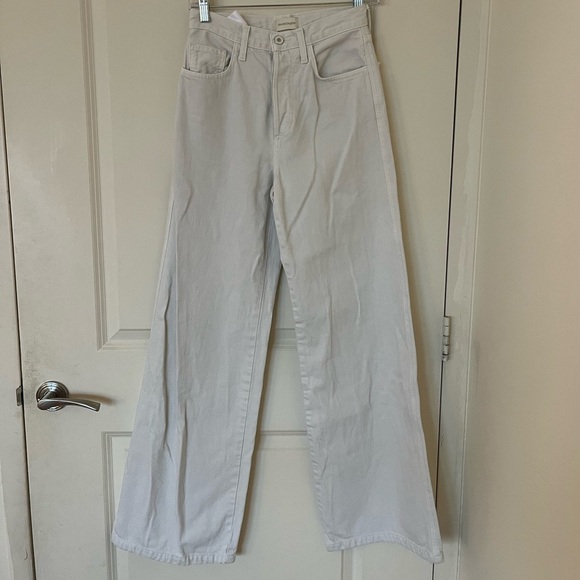 Favorite Daughter The Masha Jeans in Stone 23 - Picture 5 of 6